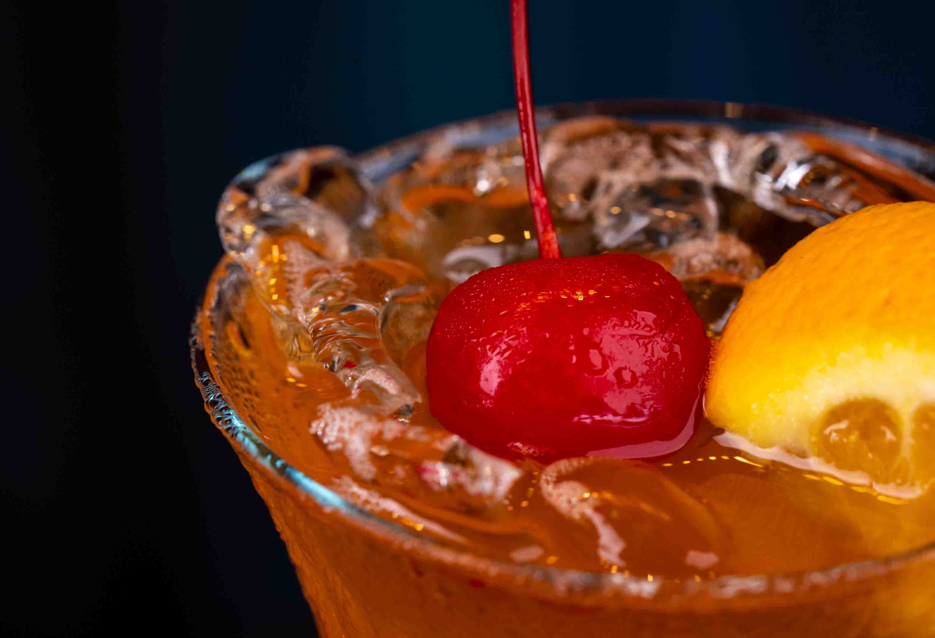 Have a drink at Center Bar!