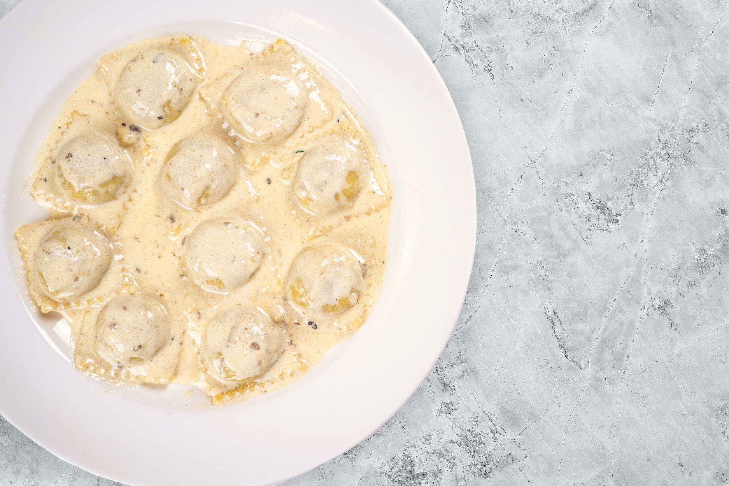 Dining options at Il Mulino
