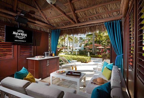 Hollywood Pool Cabana - Regular