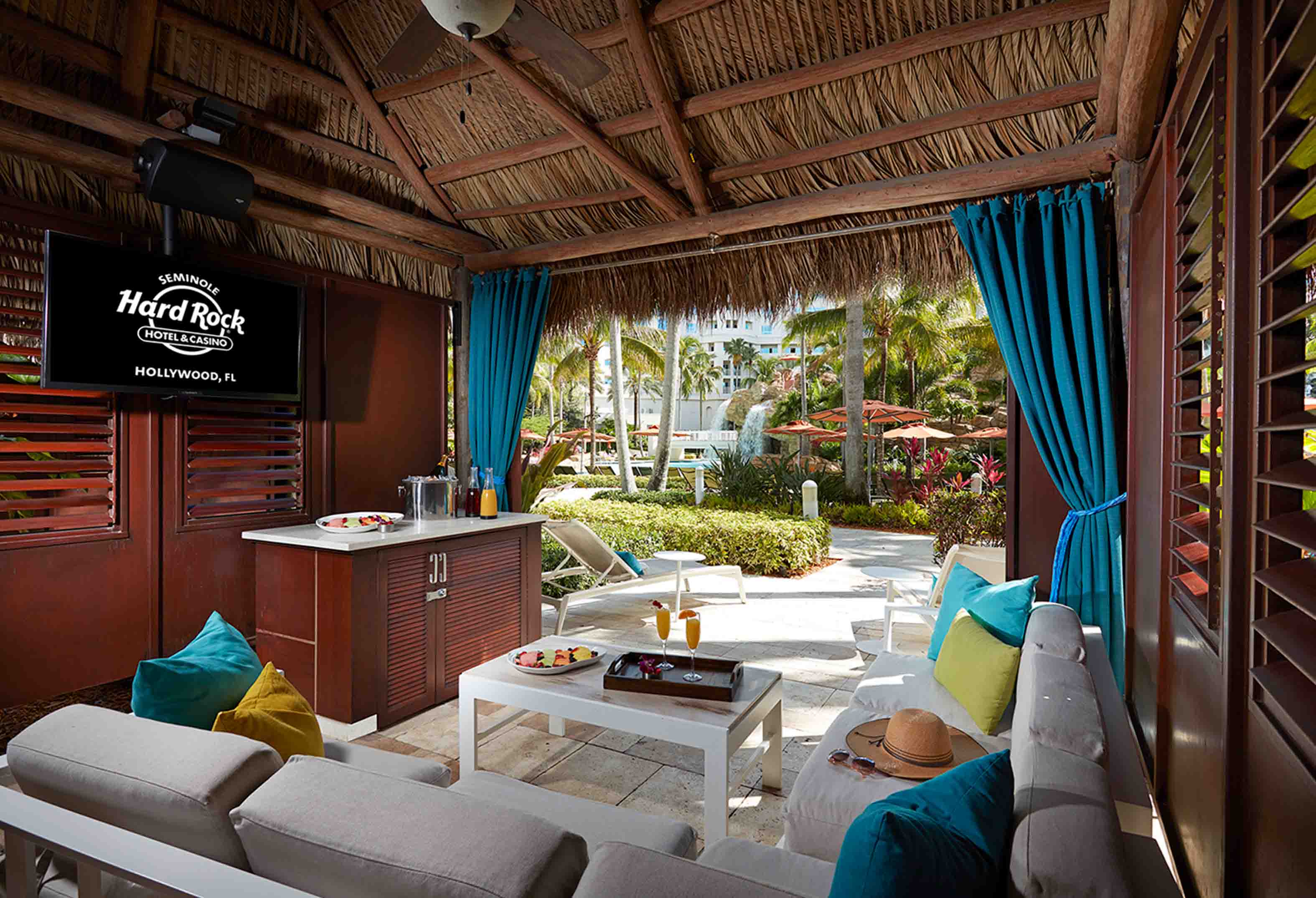 Hollywood Pool Cabana - Regular