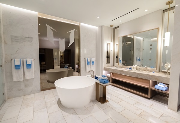 Messi Legendary Suite bathroom interior