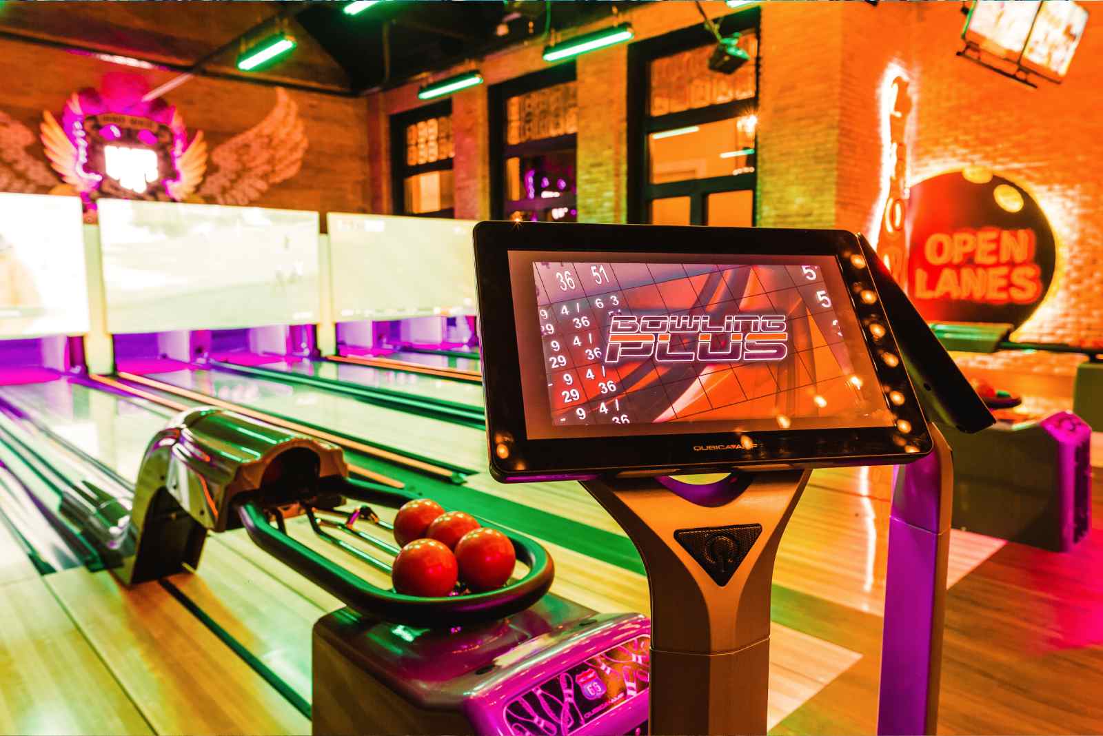 bowlling hard rock hotels